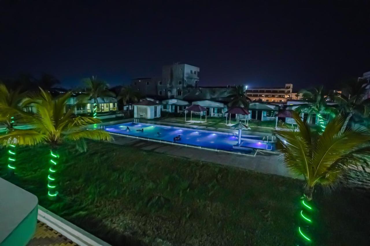 Silver Sand Eco Resort !! Beachfront !! With Biggest Pool And Huge Open Area !! Ideal For Weddings !! Couple Friendly !! Mandarmani Exterior foto
